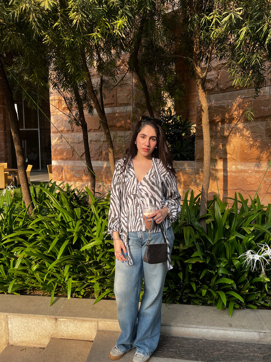 The Cosmopolitan Blouse