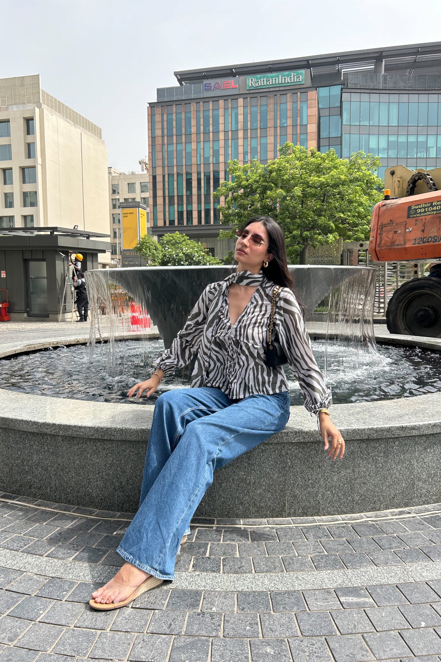 The Cosmopolitan Blouse